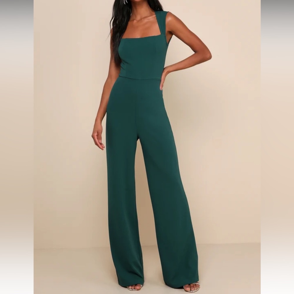LULU’s Emerald Jumpsuit NWT